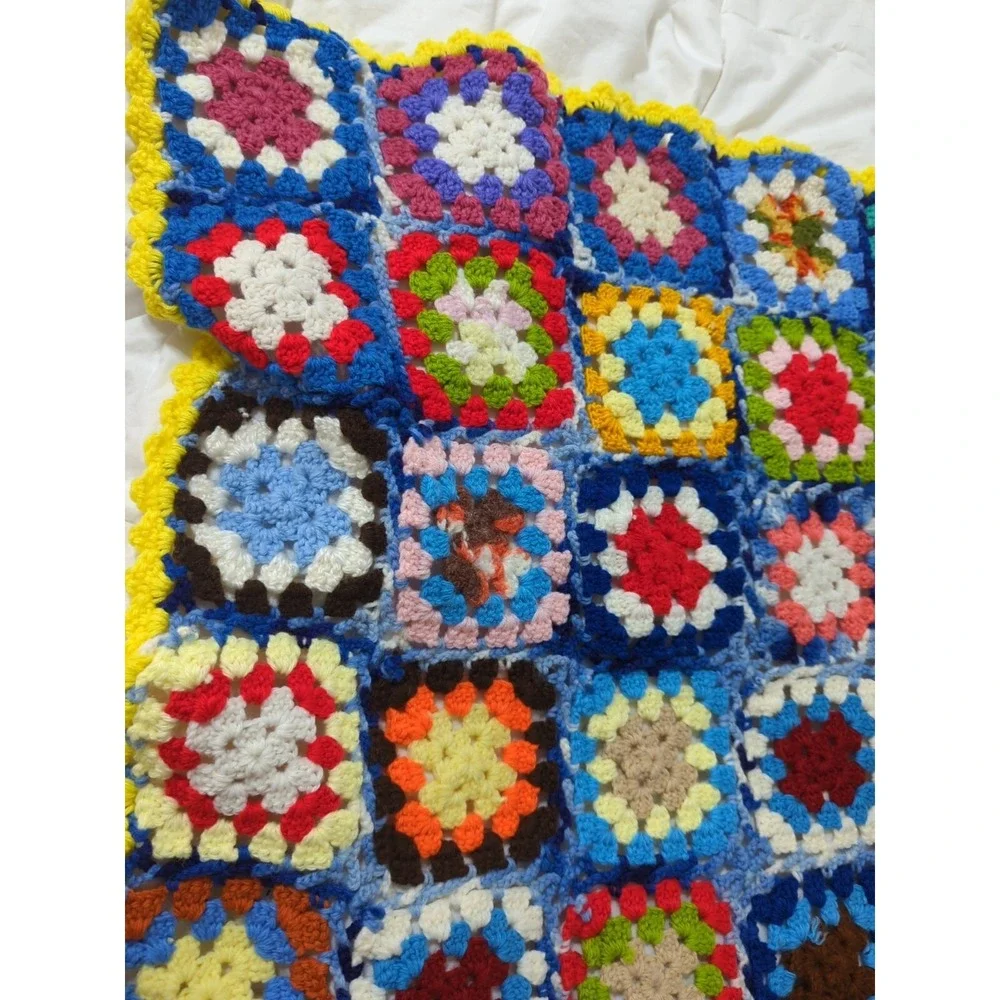 Handmade crocheted granny square‎ Afghan blanket throw yellow trim blue red pink